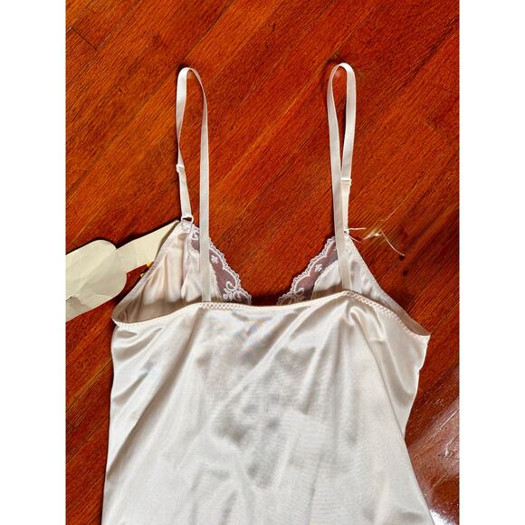 Vintage 60’s Deadstock Union Made Cream Nude Lingerie Slip Tank Top X Small 32 - Picture 5 of 7